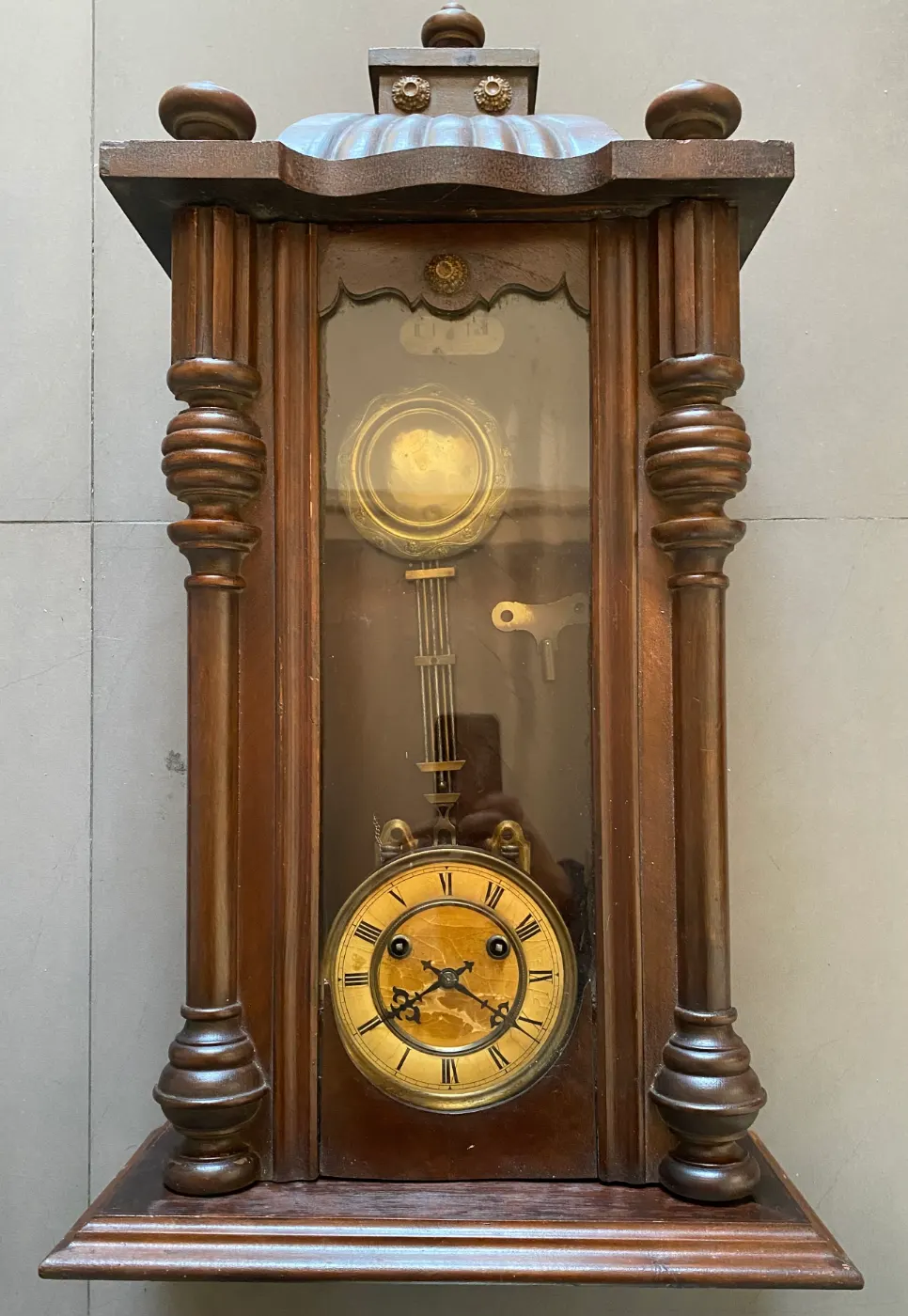 Reloj antiguo pared c/péndulo