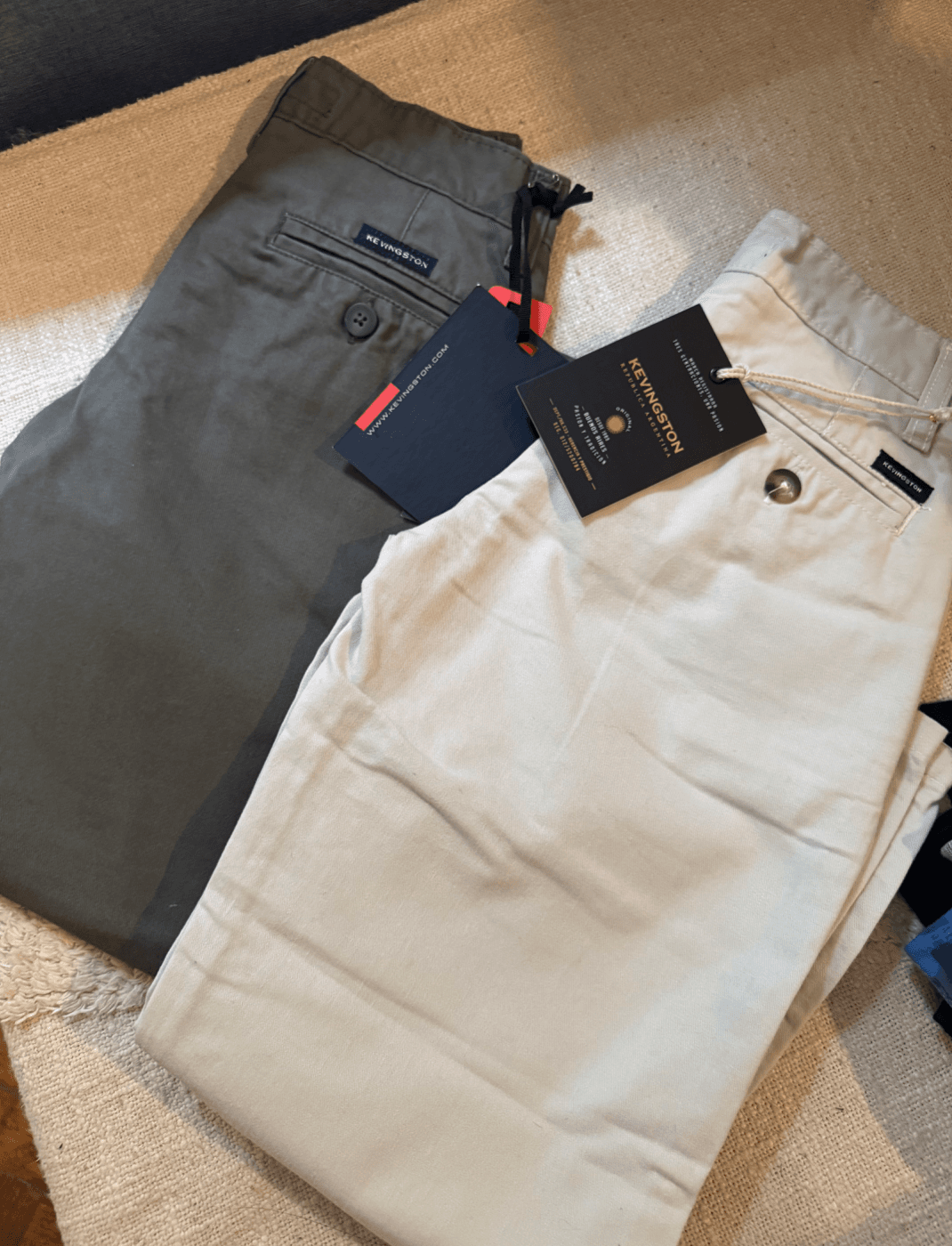 Pantalón niño. Marca kevingston.