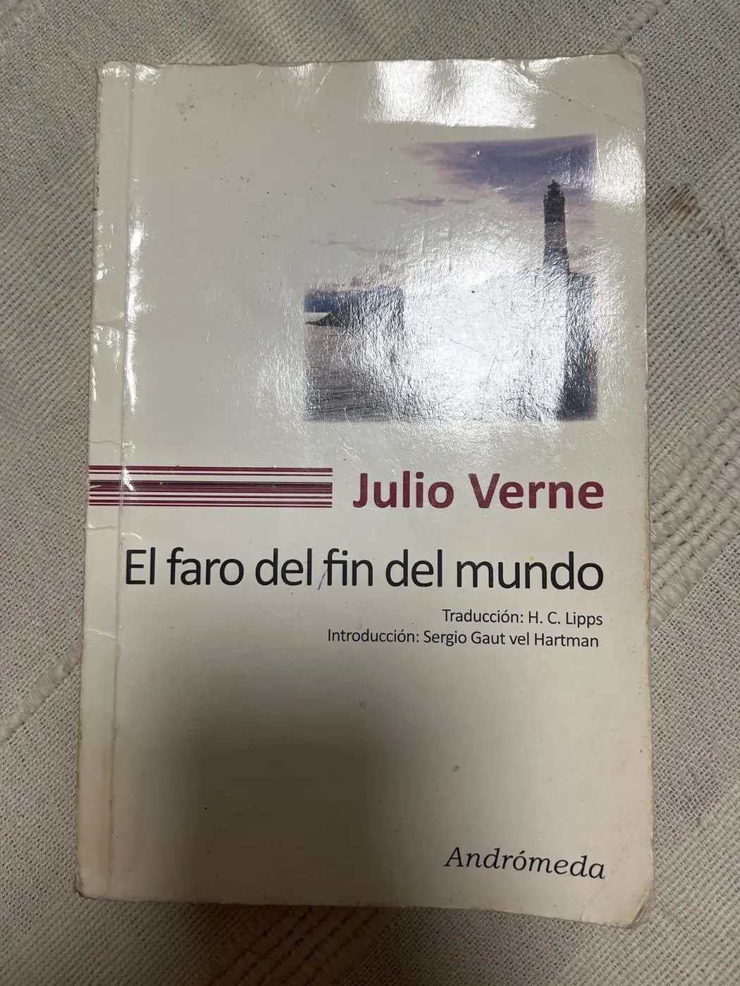 Libro “El faro del fin del mundo”