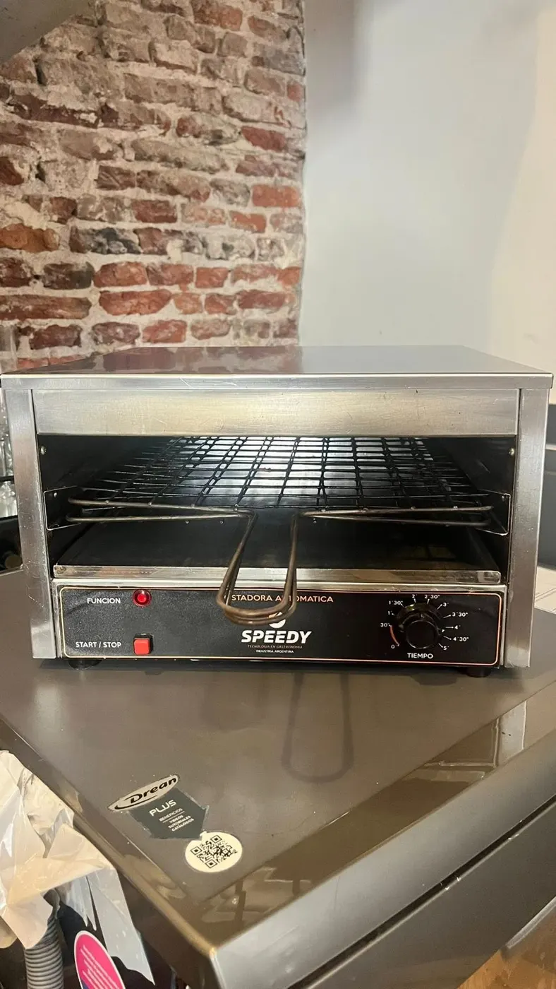 Tostadora Eléctrica Automática Carlitera Speedy