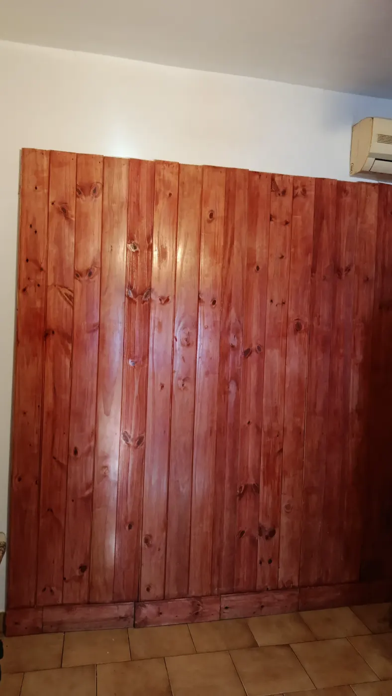 PARED DE MACHIMBRE