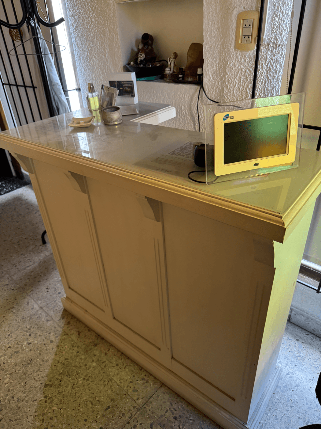 Escritorio blanco c/vidrio