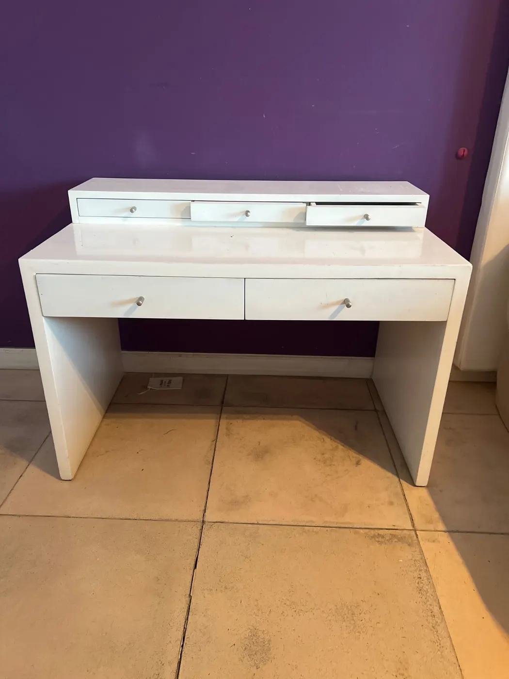 Mesa de luz u otros usos