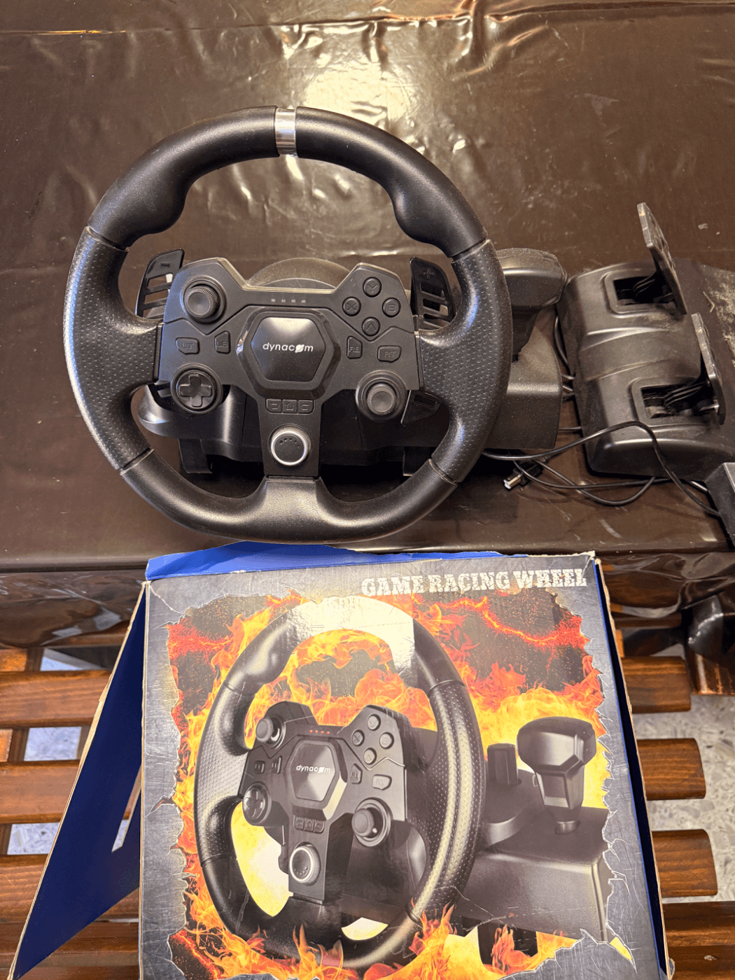 Volante + cambios + pedalera para PC O PS4