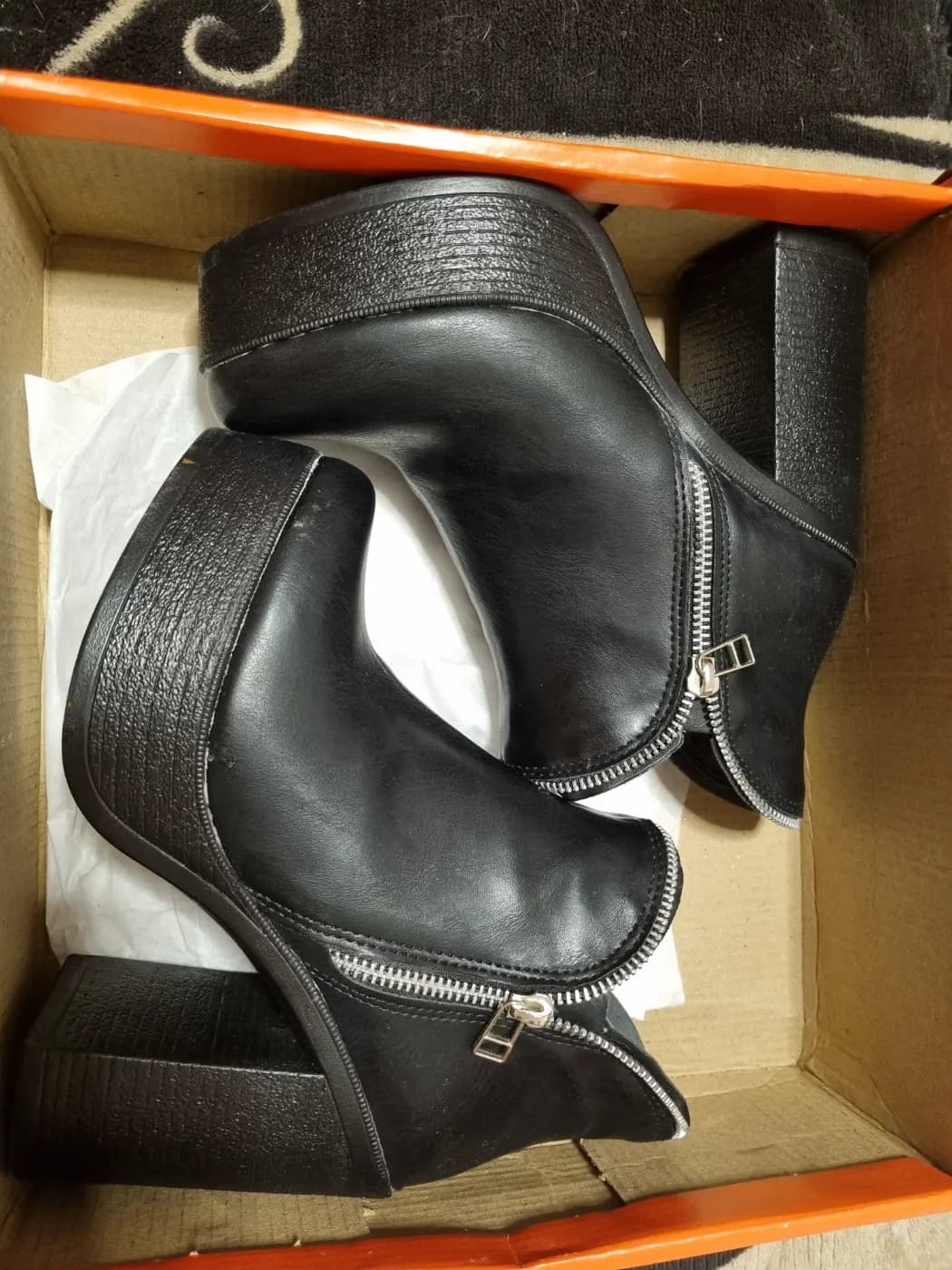 Botas Shayi de cuero con plataforma - Talle 37 - Como nuevas