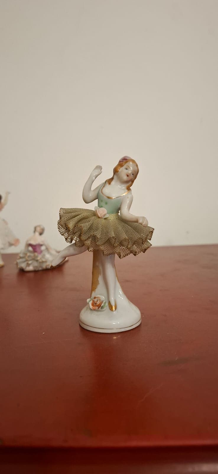 Muñeca de porcelana japonesa
