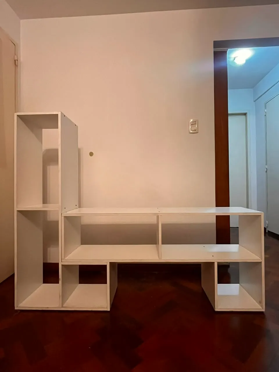 Mueble Rack para TV con Estantes
