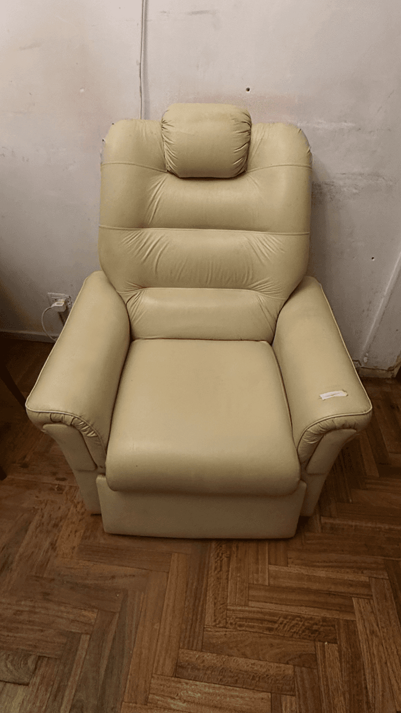 Sillón poltrona reclinable cuerina
