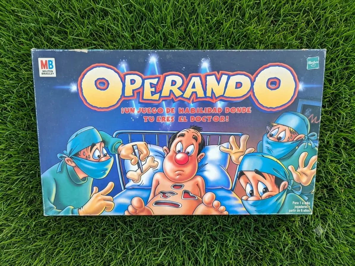 Juego de mesa Operando