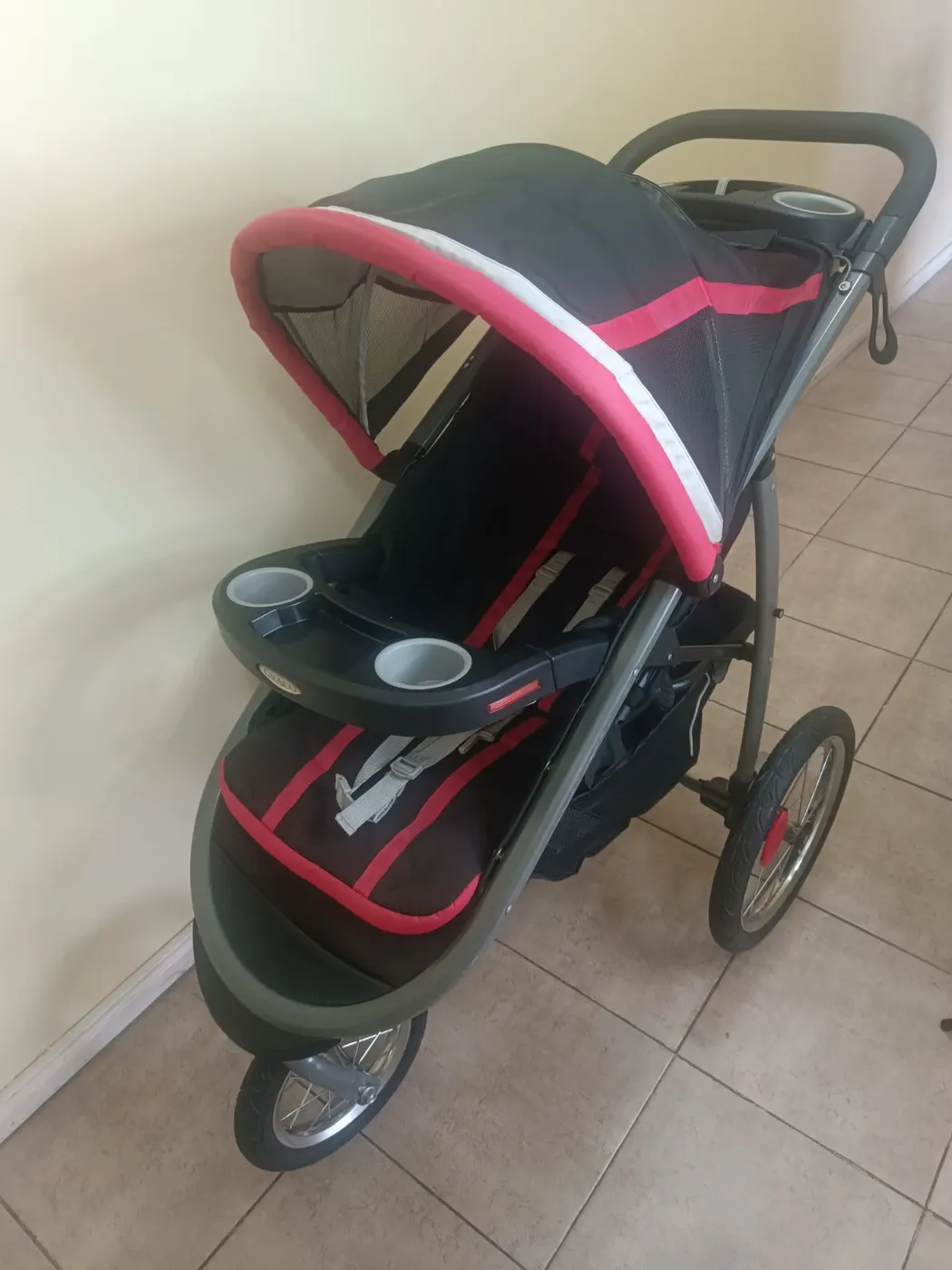 Coche graco 3 ruedas todo terreno