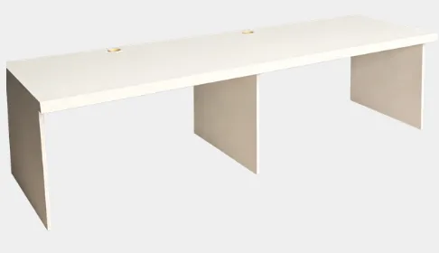 Mesa con tres apoyos