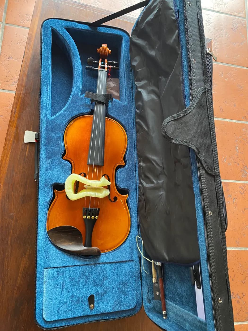 Violin Yirelly CV 106 4/4 Nuevo sin uso caja maciza