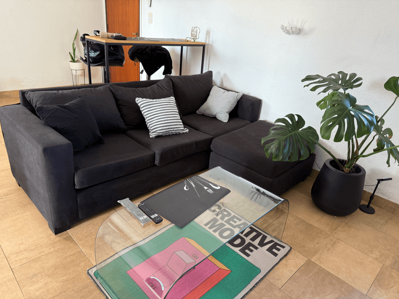 Sillón Pana negro 2,10 x 85 con camastro