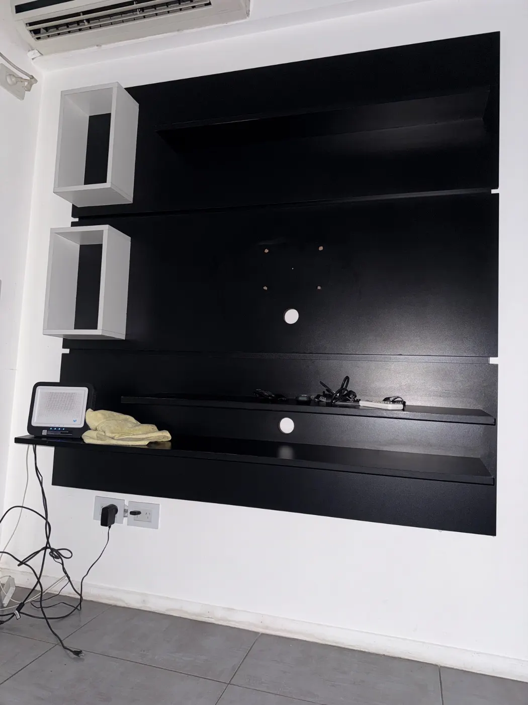 RACK TV 65 pulgadas