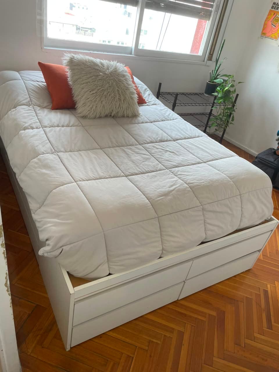 Cama box